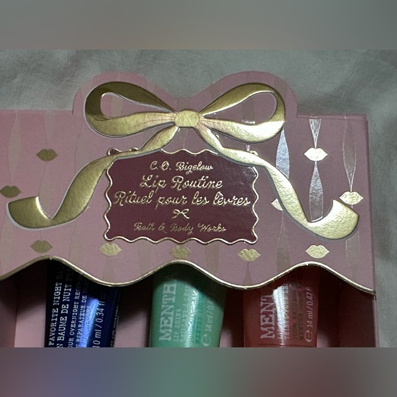 ✨New in Box✨ Bath & Body Works: Lip Routine Trio Gift Set - Picture 3 of 6